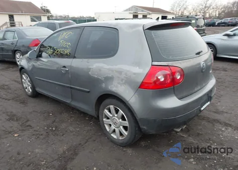 2007 Volkswagen Rabbit 2-Door z USA, uszkodzony, nr VIN WVWBS71K17W080802